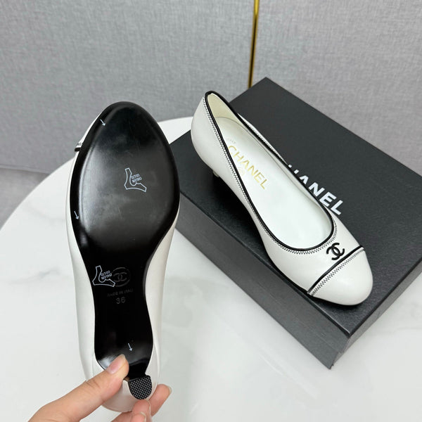 CC 25 Pumps 50mm White Black Sheepskin 368794
