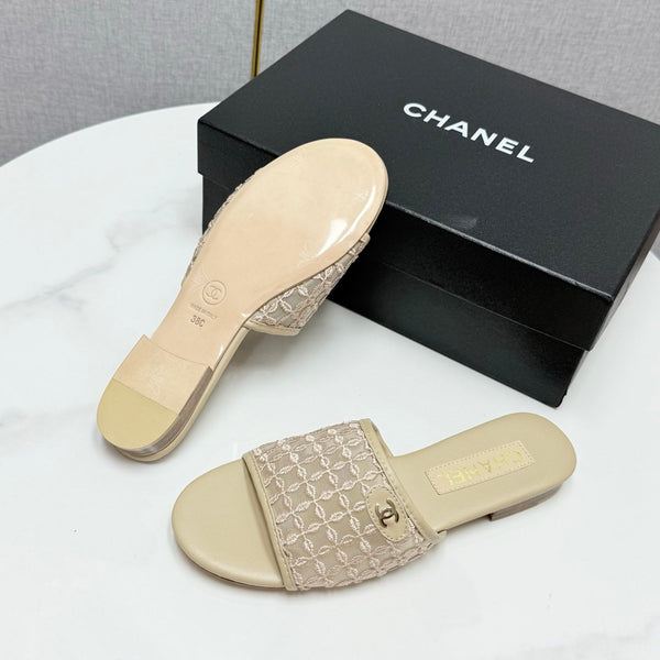 CC 25 Flat Mule Sandals Beige Mesh And Sheepskin 368807