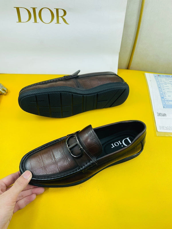 CD SYMBOL GRANVILLE LOAFER PECAN EMBOSSED CALFSKIN