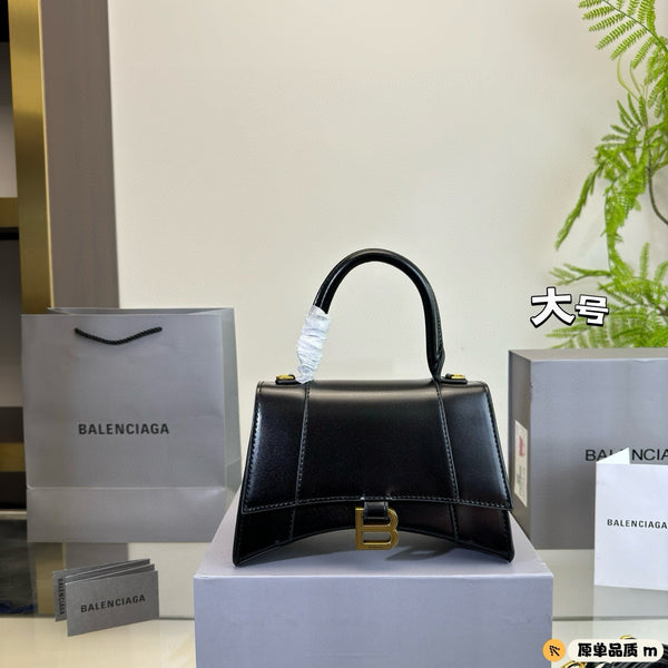 BORSA A CLESSIDRA 22 IN PELLE DI VITELLO BOX LUCIDO NERO E FERRAMENTA ORO