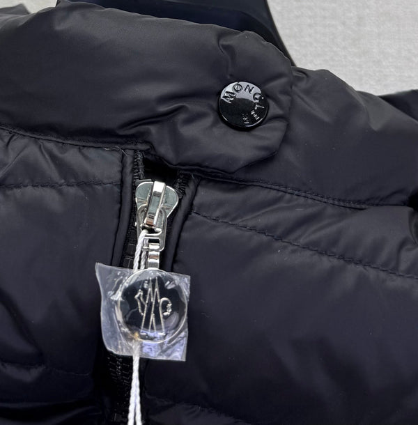 Moncler 25 Vest Polyester 297306