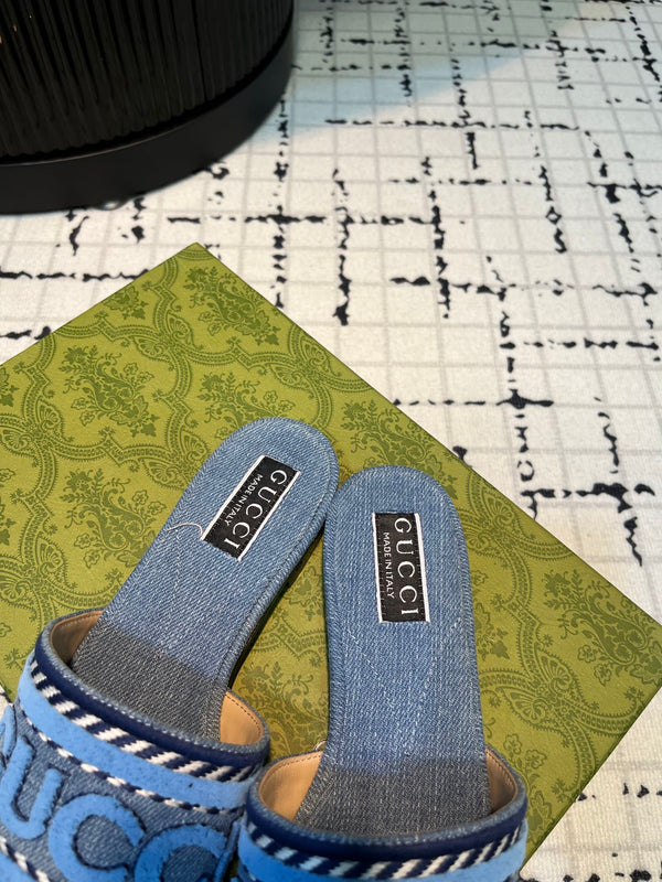 GG SLIDE SANDAL WITH GUCCI SCRIPT TEAL DENIM