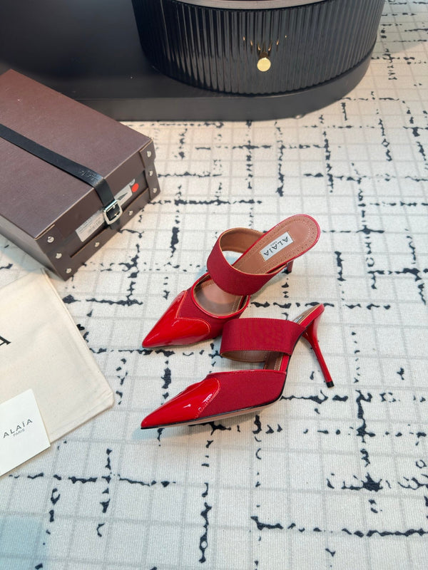 ALAIA TACCO ALTO 9 CM IN VITELLO ROSSO CILIEGIA