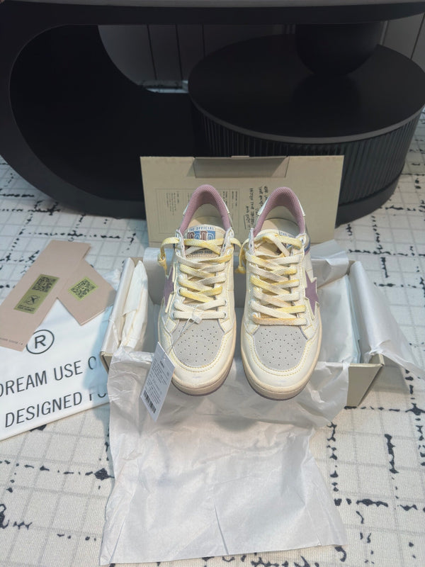 BALL STAR SNEAKERS WHITE CALFSKIN WITH HURRICANE PURPLE STAR