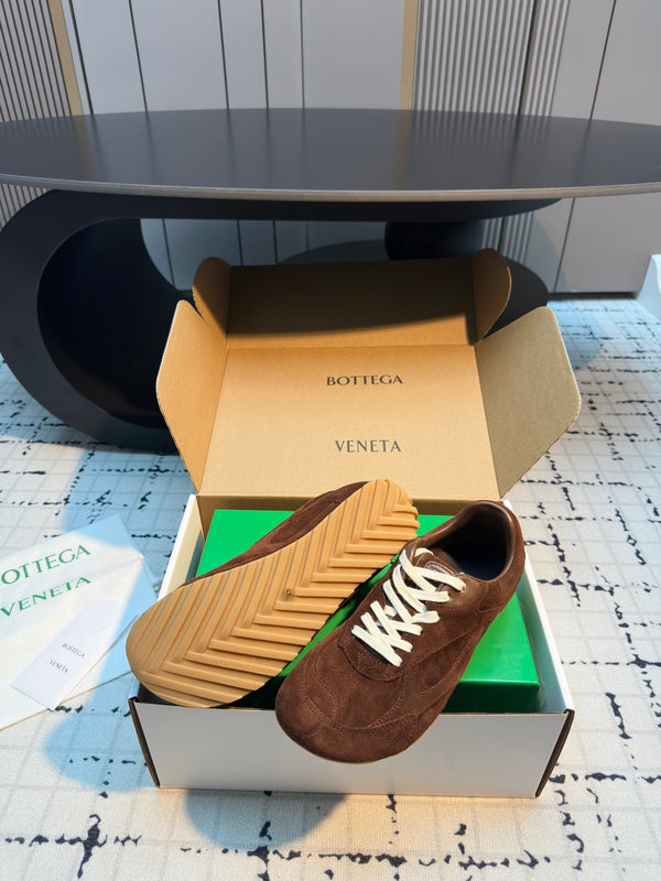 BV 25s Orbit Flash Sneaker Marrone Scamosciato 429481