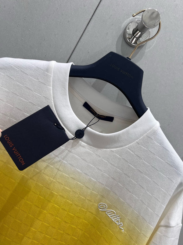 LV T-shirt Multicolor 210724