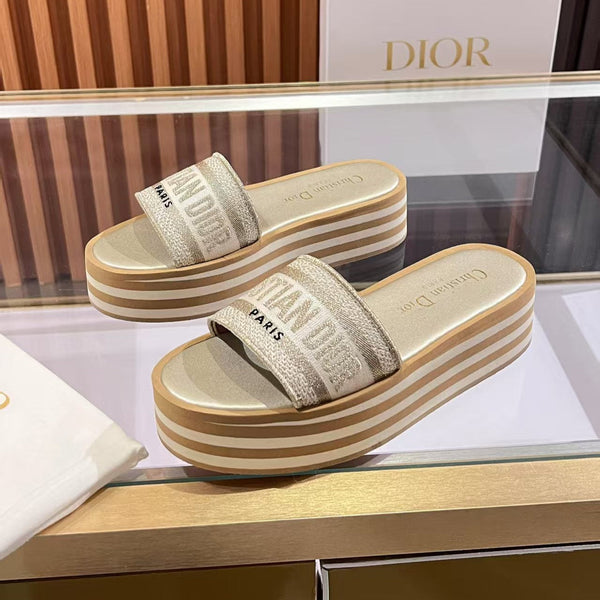 CD Dway Platform Slide Beige Brown Fabric with Lambskin 242442