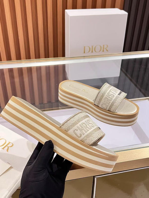 CD Dway Platform Slide Beige Brown Fabric with Lambskin 242442