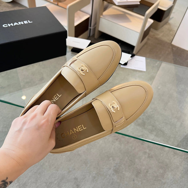 CC 25 Loafer Beige Sheepskin 338666