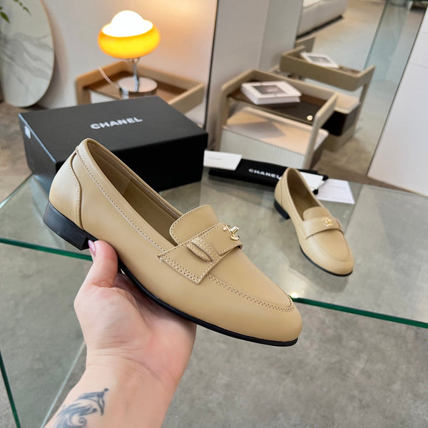 CC 25 Loafer Beige Sheepskin 338666