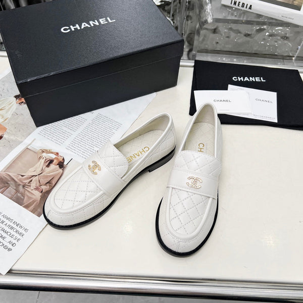 Mocassino CC 25 in pelle di vacchetta bianca 338672