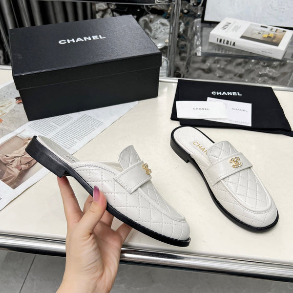 CC 25 Mule White Cowhide 338676