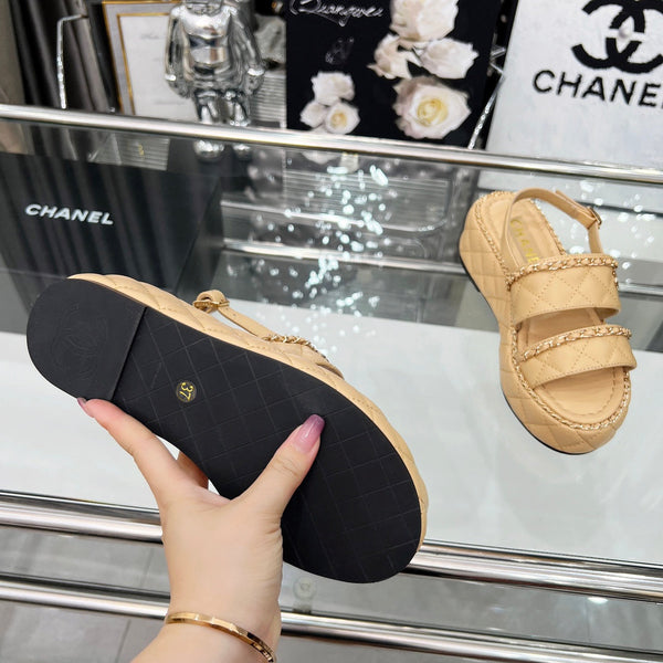 CC 25 Sandals Leather Chain 6cm Beige Lambskin 338654