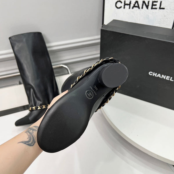 CC 25 High Boots With Chain 55mm Black Cowhide Grosgrain 374026