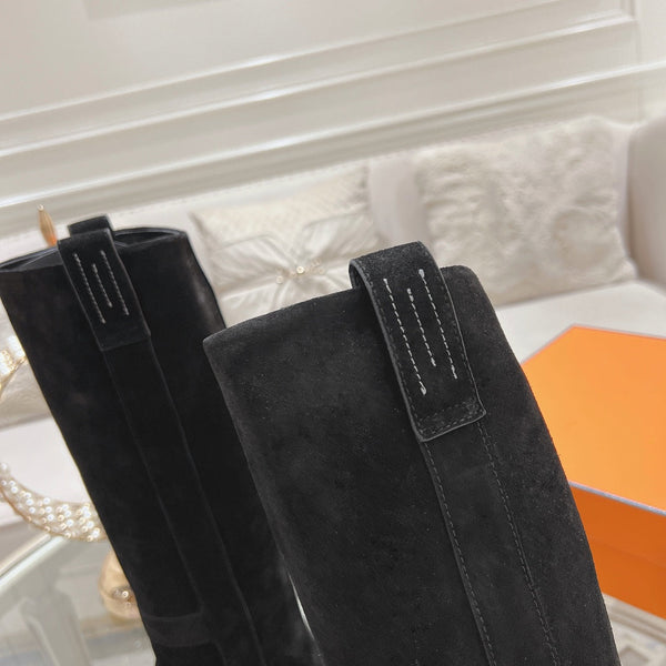 HM Horse 45mm Boot Black Suede 478200