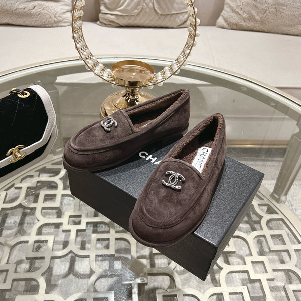 Mocassino CC 25A in pelle scamosciata Sherpa color cioccolato