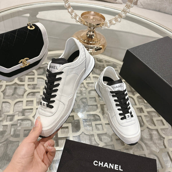 CC 25C Traines White Calfskin & Suede 213314