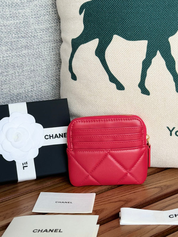 cc 19 zipped coin purse 11cm black lambskin gold hardware