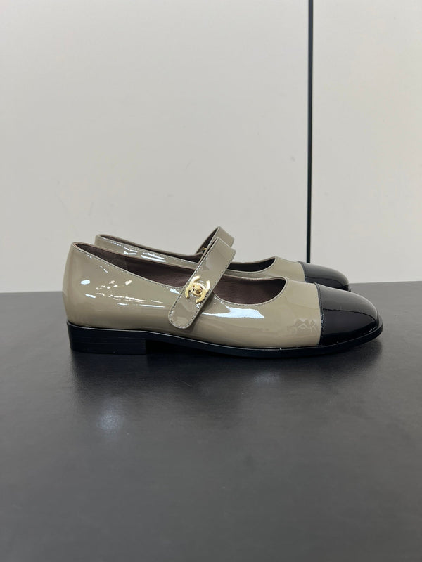 Mary Jane Flat Olive Black Patent Calfskin