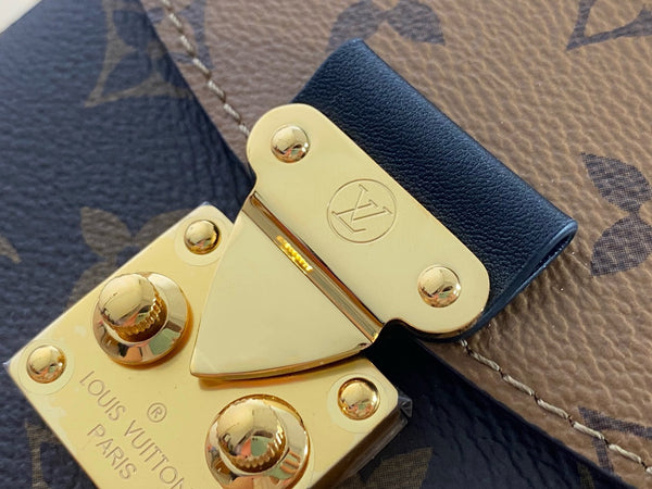 BORSA PER FOTOCAMERA 17 IN TELA MONOGRAMMA MARRONE E MONOGRAMMA RETRO