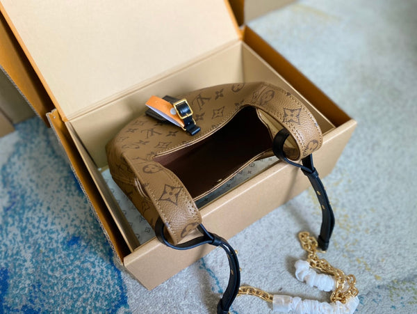 ATLANTIS BB 17 IN TELA RETRO CON MONOGRAMMA MARRONE