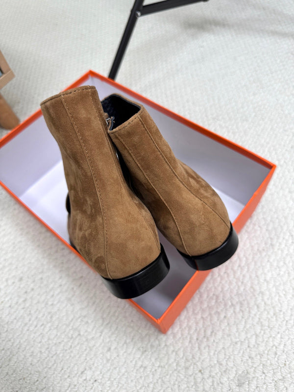 Stivaletto alla caviglia HM 25s Kelsy in pelle scamosciata marrone caffè 466591