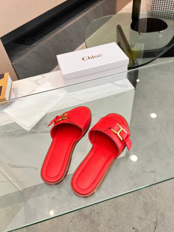 CHLOÉ HLOE MARCIE SLIDE IN CHERRY RED CALFSKIN WITH GOLD HARDWARE