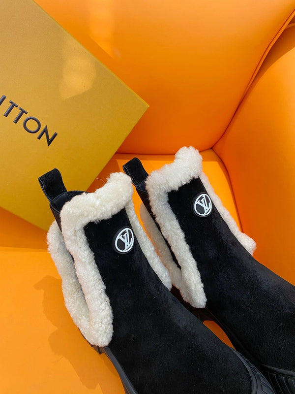 LV Ruby Flat Ankle Boot 55mm Black Suede