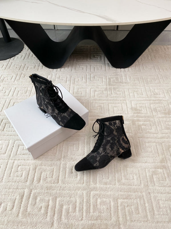 CD Naughtily-D Heeled Ankle Boot Black Transparent Mesh Roses Embroidery And Suede