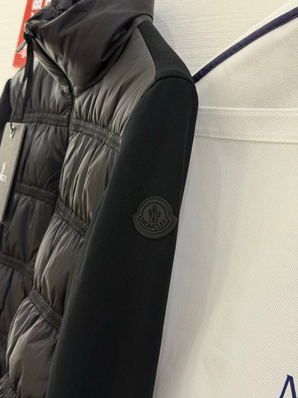 Moncler 25 Cardigan Pleated Polyamide 288478