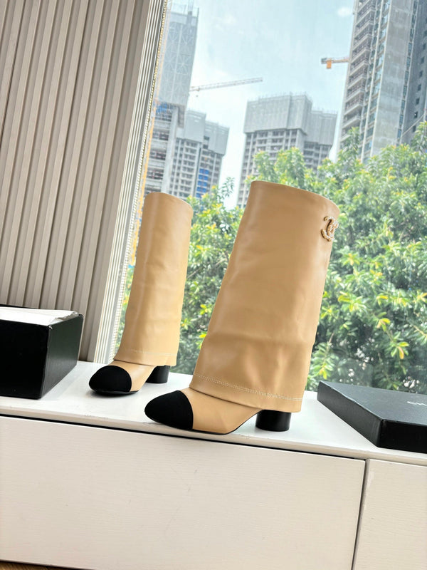 CC 25 High Boot Beige Calfskin Black Grosgrain 430337