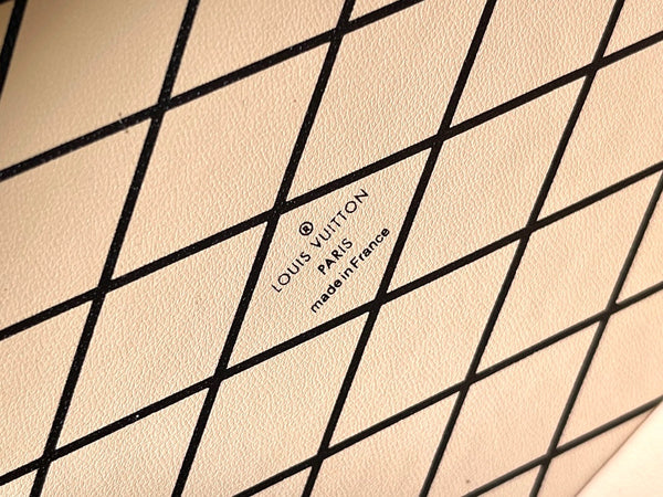 BAULE PICCOLO 20 IN PELLE DI VITELLO NERO