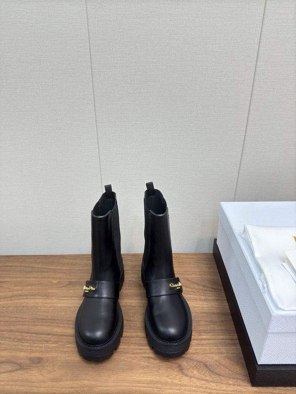 CD D-Quest Ankle Boot 40mm In Plain Black Calfskin 112933