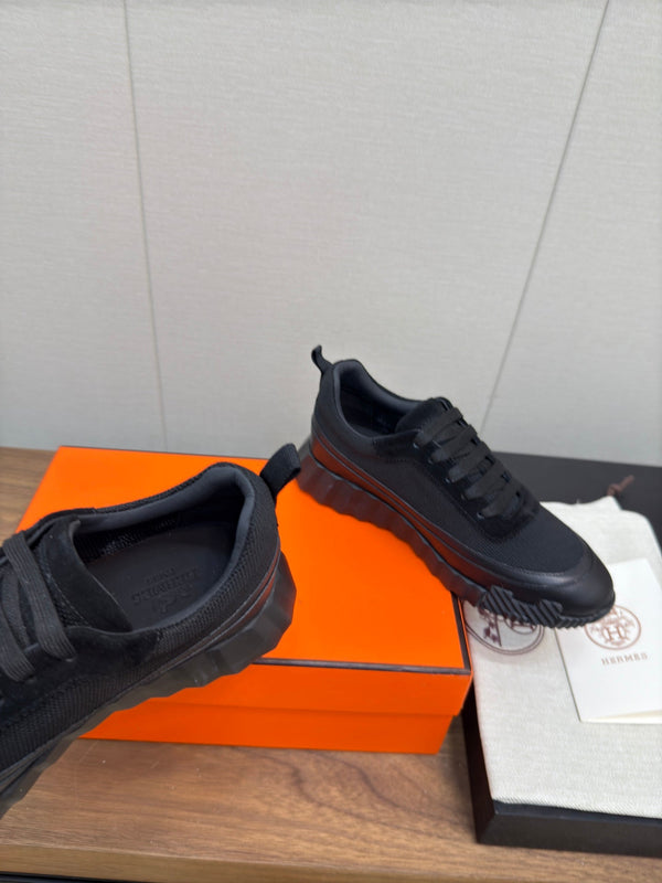 HM Bouncing Sneaker Black Fabric 213528