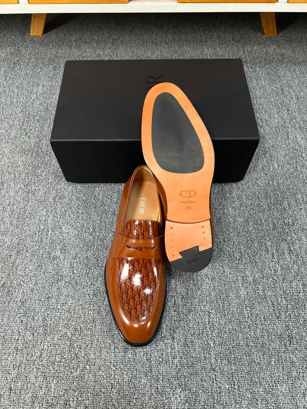 CD GRANVILLE LOAFER  GLOSSY SIENNA MONOGRAM LAMBSKIN