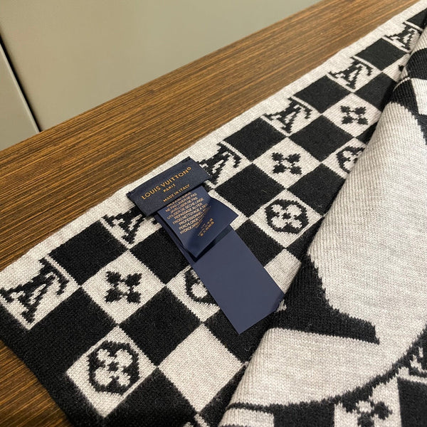 SCIARPA CLASSICA DAMIER 200 CM IN CASHMERE NERO MISTO BIANCO 389750