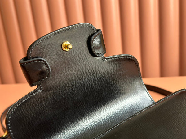 Borsa Gucci Horsebit in pelle nera 239811