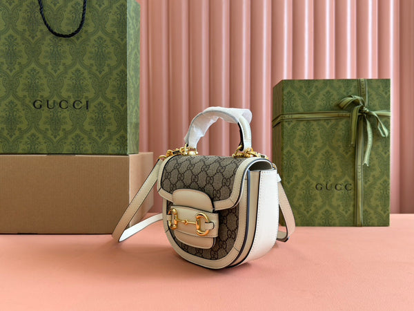 Borsa Gucci Horsebit in pelle bianca ebano mista 239813