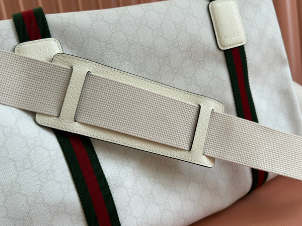 Borsa da viaggio Gucci in tela bianca e rossa 239930