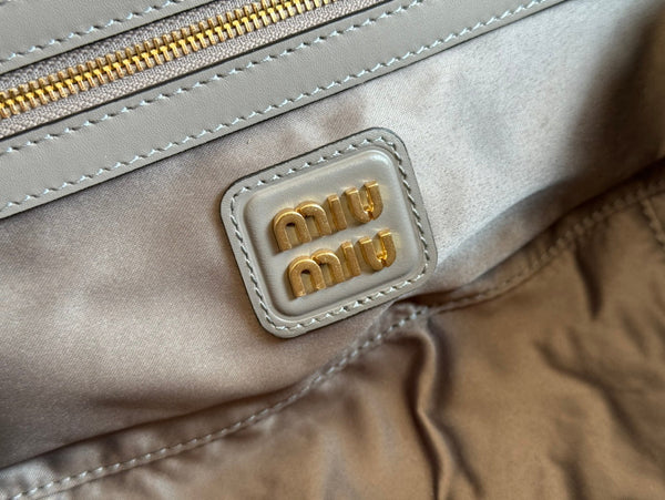 ARCADIE BAG 27 IN DARK GREY SHINY CALFSKIN