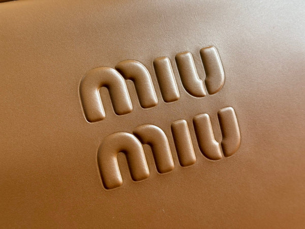 BEAU TOP HANDLE BAG 34 IN TAWNY BROWN SMOOTH CALFSKIN