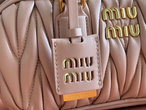 BORSA TRAPUNTATA ARCADIE 22 IN PELLE DI AGNELLO BEIGE MISCHKA