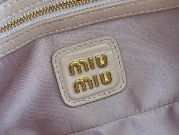 BORSA TRAPUNTATA ARCADIE 22 IN PELLE DI AGNELLO BEIGE MISCHKA