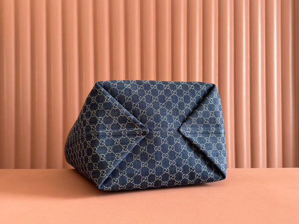 Borsa Gucci Totissima 30,5 cm in pelle blu mix marrone denim 248433