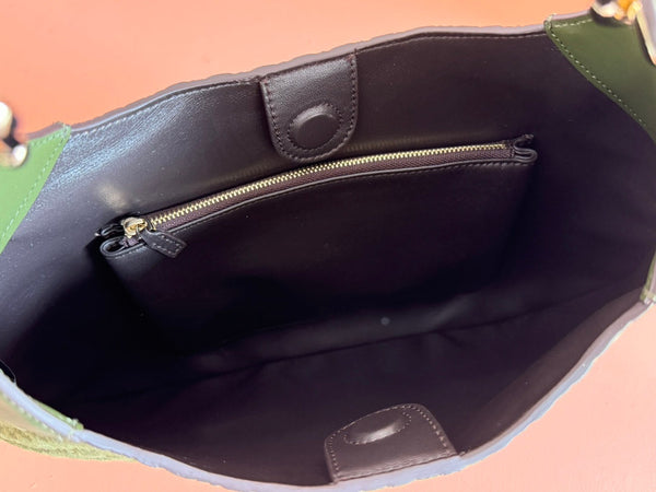 Borsa a mano Gucci Body Double Lock in pelle goffrata verde velluto 244511