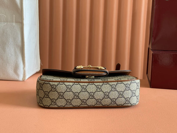 Borsa Gucci Horsebit 1995 in tela di vitello beige mix marrone