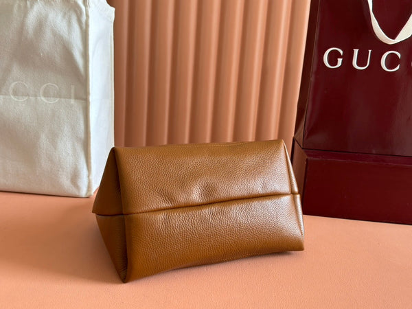 Gucci Solfbit 27.5 Bag Brown Calfskin 244325