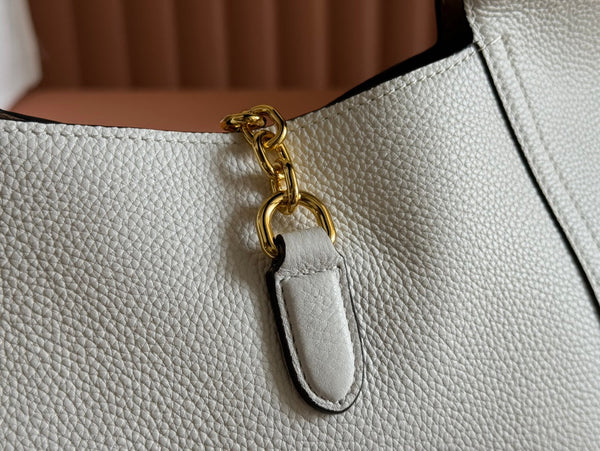 Borsa Gucci Solfbit 27.5 in pelle di vitello bianca 244323