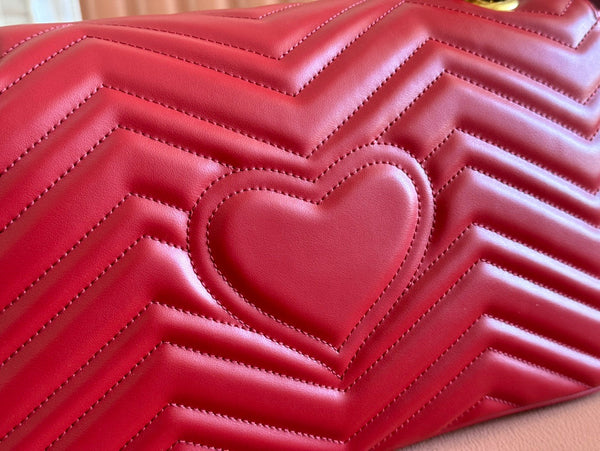 Borsa Gucci GG Marmont 31 in pelle di vitello rossa 248222