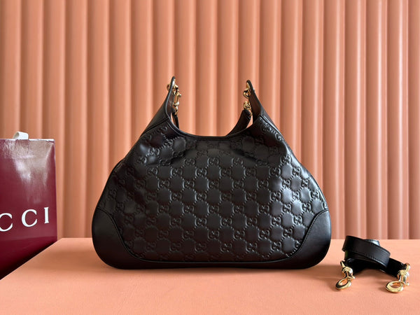 Borsa a mano Gucci Body Double Lock in pelle goffrata nera 248137